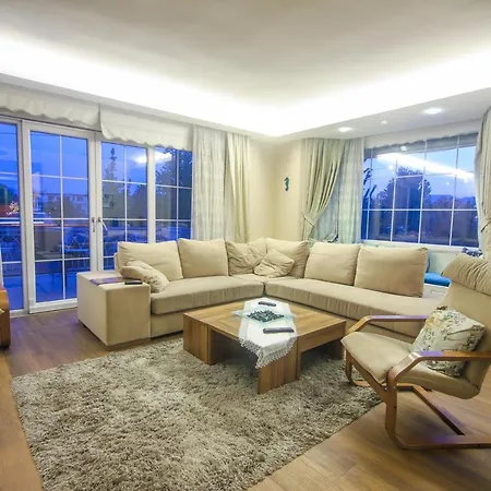 Poyraz Daily Weekly Villa *