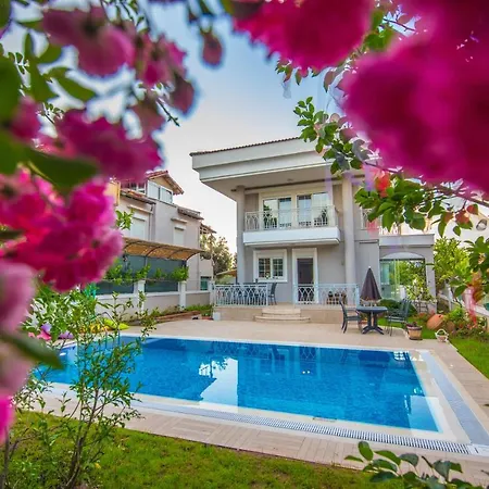 Poyraz Daily Weekly Villa